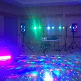 Party pack hire Perth — speakers, lasers, lights and smoke machine